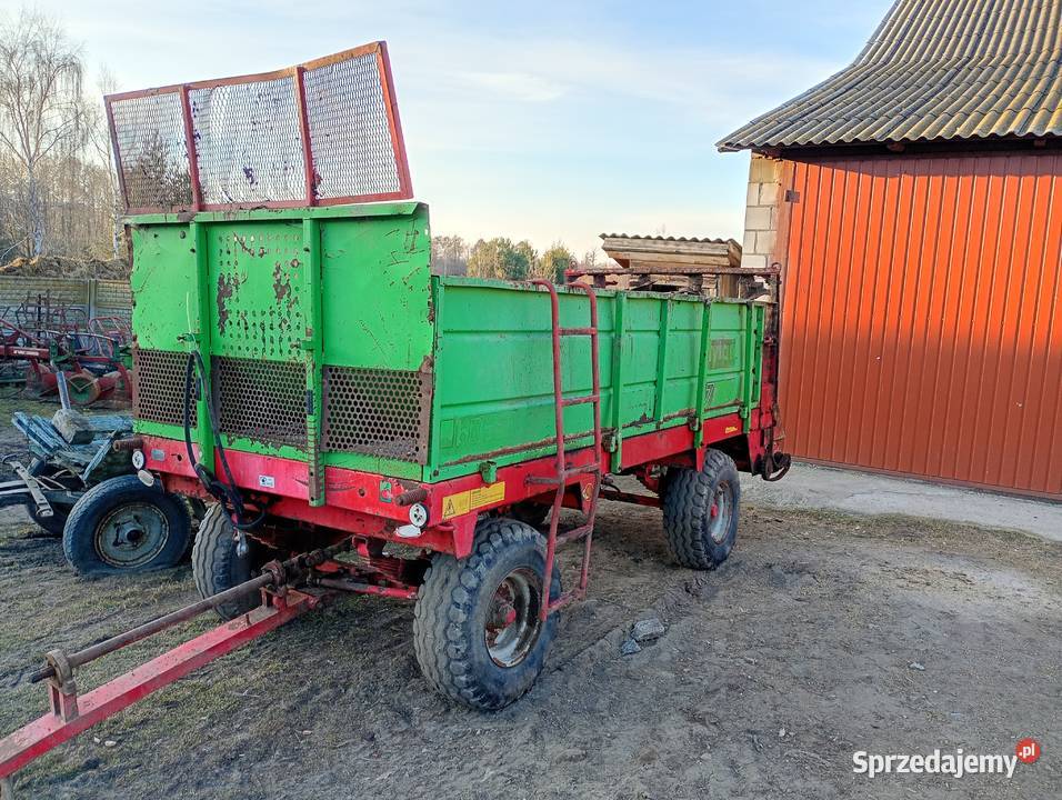 Rozrzutnik obornika Unia Tytan 7 wałki pionowe Rozrzutniki obornika Skaryszew