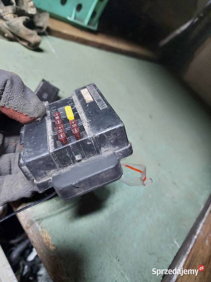 Kawasaki GPX 600 skrzynka bezpieczników fuse box Jelenia Góra sprzedam