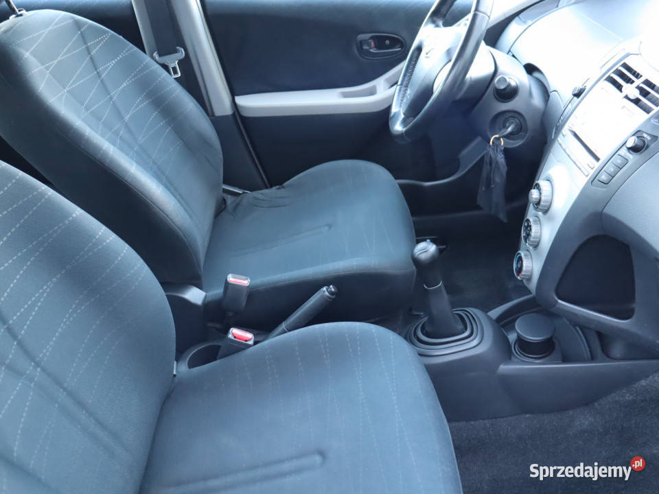 Toyota Yaris 10 VVTi radio Katowice