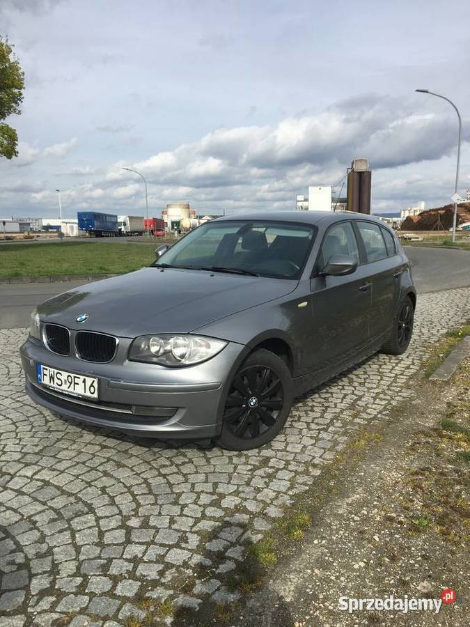BMW serii 1 E87 120D bogate wyposażenie 5 drzwi manualna Wschowa