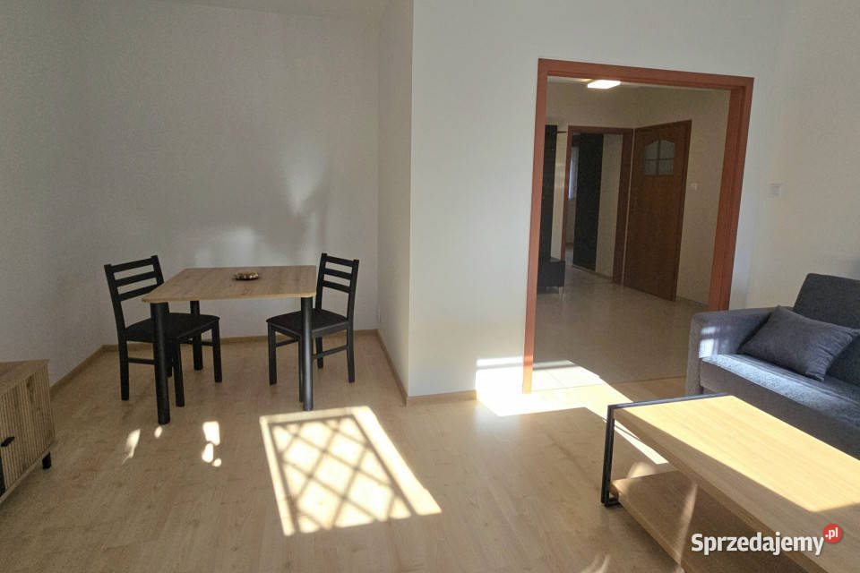 Naramowice ładne przytulne z nowymi meblami 47m2