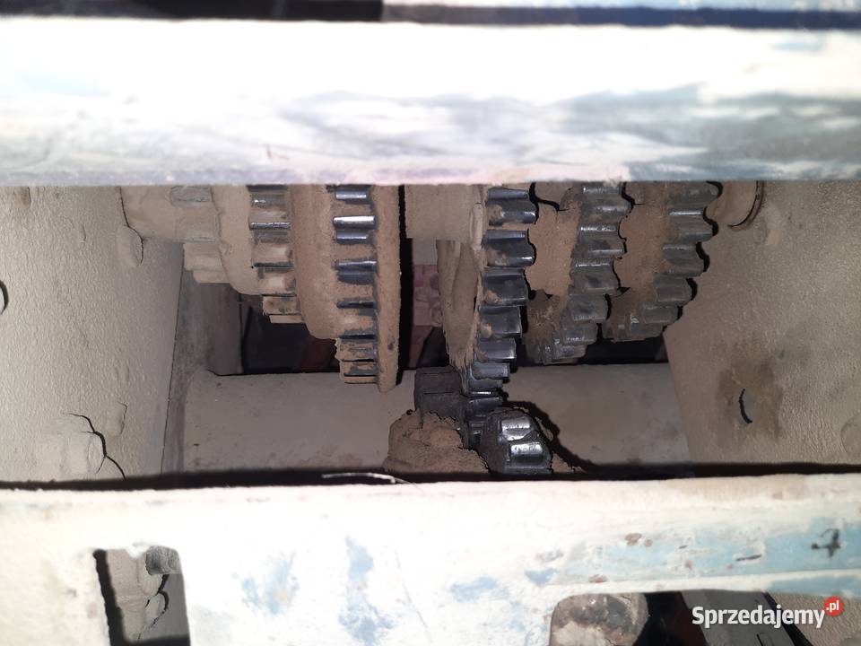 Siewnik poznaniak 27m na docisku