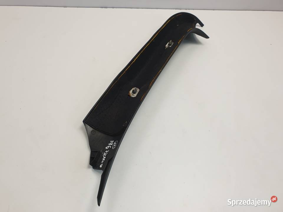 Porsche Boxster 986 PRAWA OSŁONA SŁUPKA