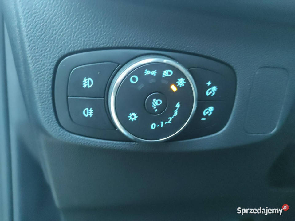 Ford Focus Titanium X 10 EcoBoost 155 PowerShift