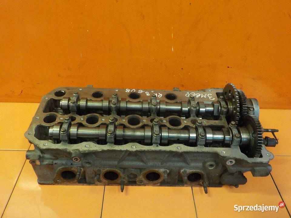 RANGE ROVER SPORT 36 TD V8 09r glowica prawa Suków