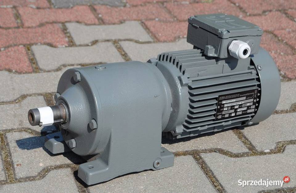 Motoreduktor 055kw 70obrmin SEW Kargowa