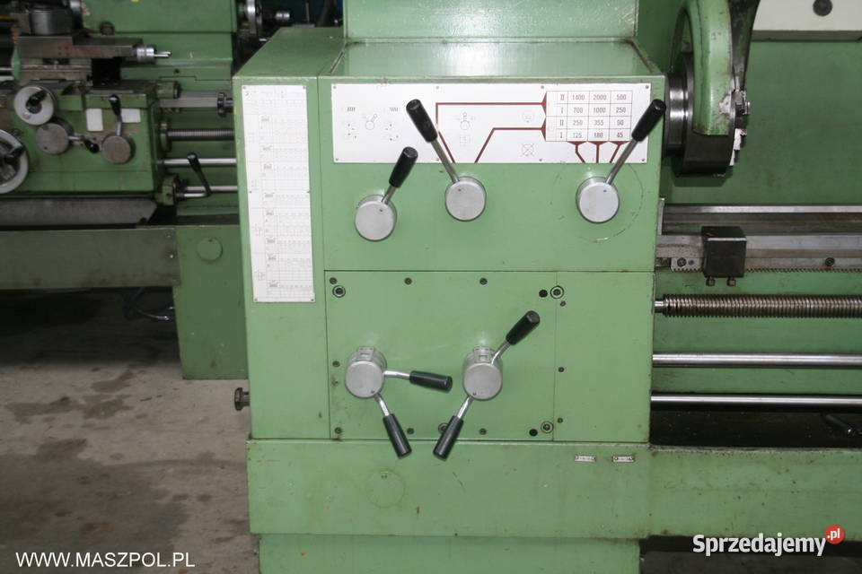 Tokarka uniwersalna TUM 35 E1 x 1000 FAMOT