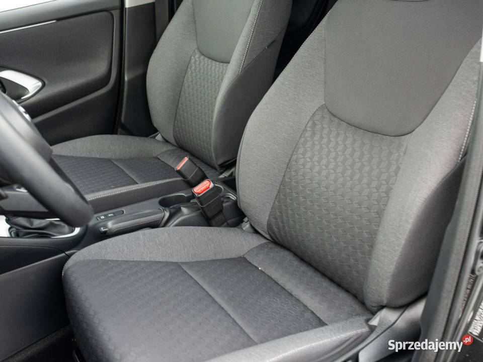 Toyota Yaris WD6740R15 Comfort CVT LED Podgrzf Pępowo