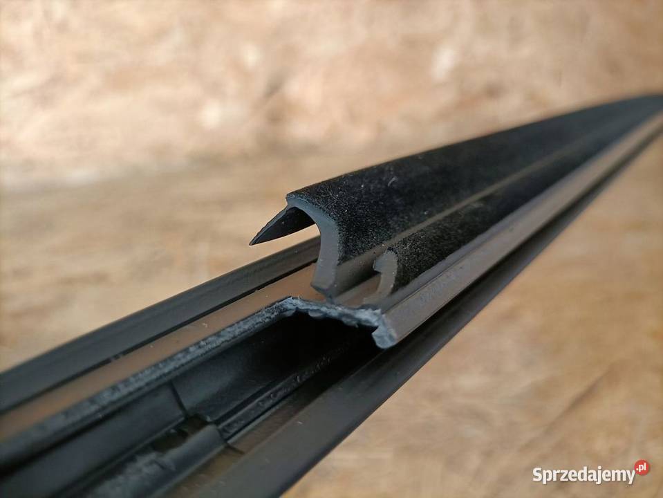 FORD FIESTA MK8 17 LISTWA DRZWI H1BBB20563AJ