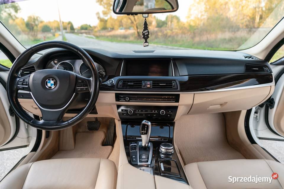 BMW F10 Seria 5 528i xDrive Warszawa