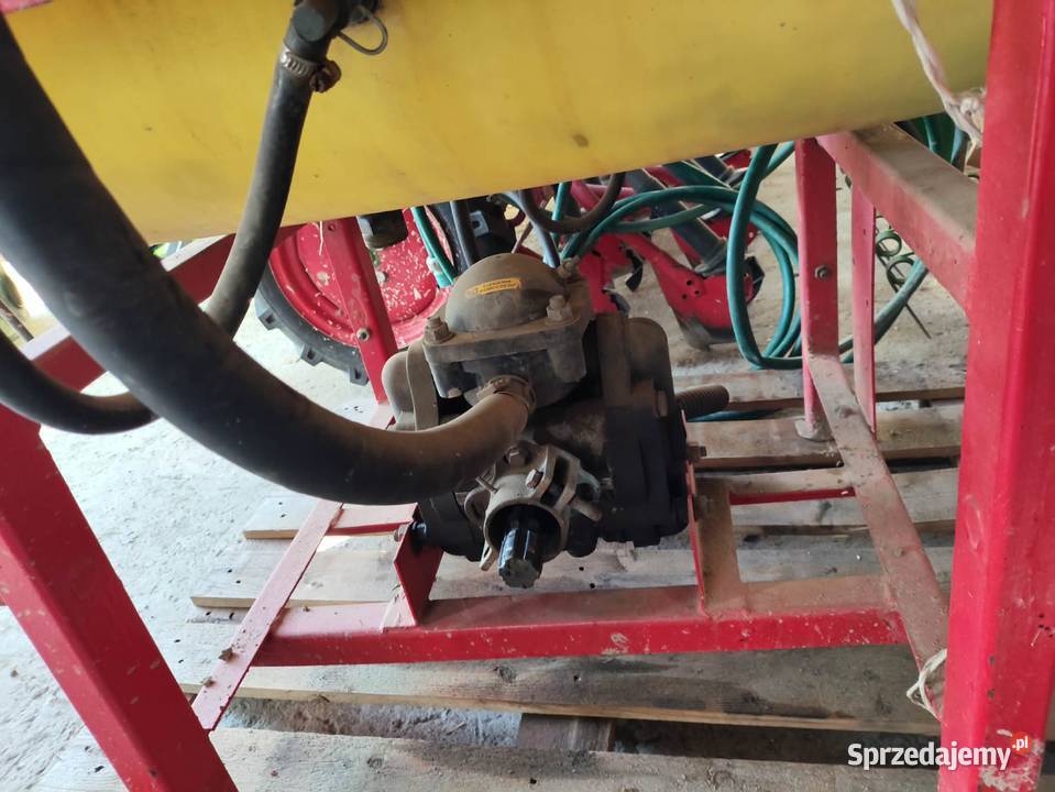 opryskiwacz zawieszany Jarmet 12m 400l nieuszkodzony sprzedam