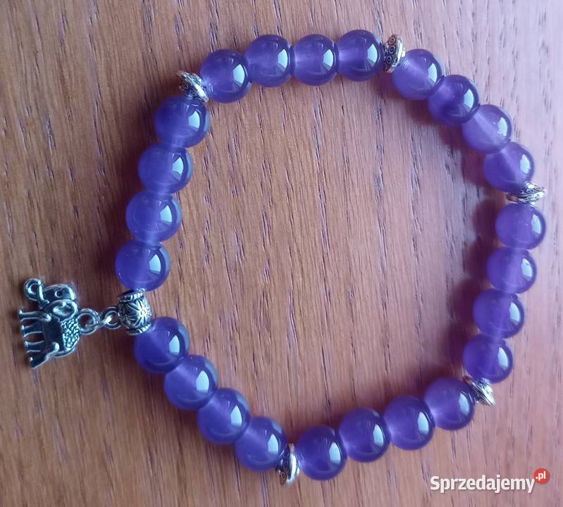 Bransoletka z koralików ametystowych z zawieszką Sosnowiec