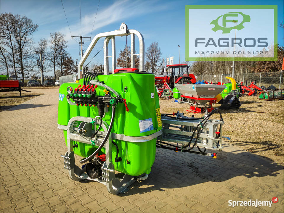nowy OPRYSKIWACZ polowy ciągany 200 do nieuszkodzony Kazimierza Wielka