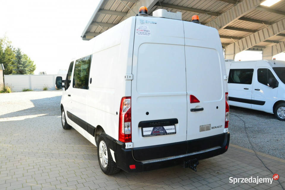 Renault Master średniak 7 osobowy brygadówka manualna Warszawa