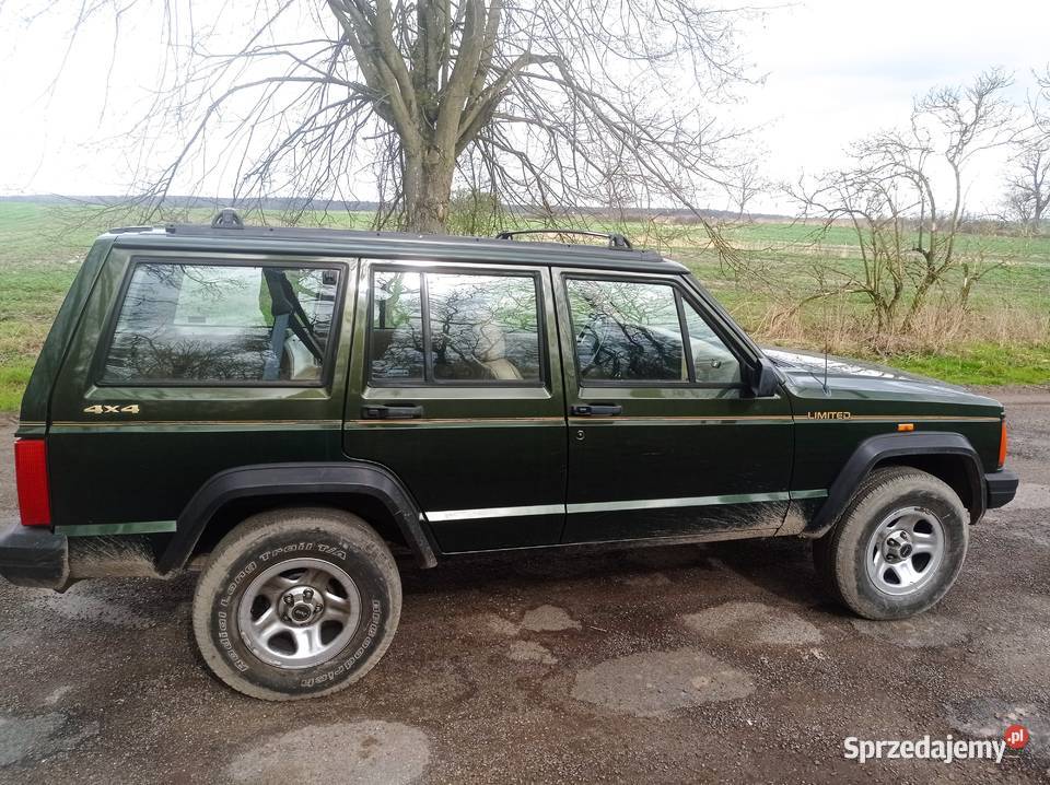 KLASYK JEEP Cherokee 2500cm3 Cherokee Młodasko