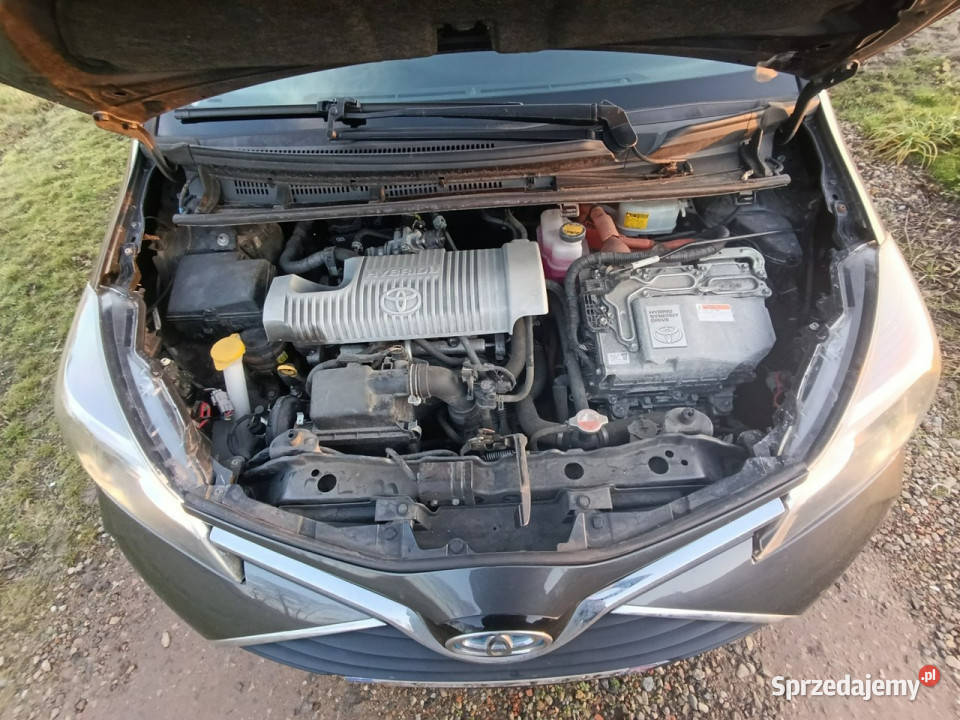 Toyota Yaris 15 hybrid 100 III 20112019 Pleszew