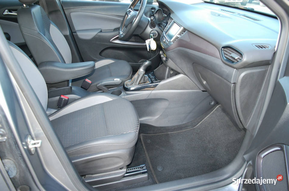 Opel Crossland X Kamera lakier metallic Dębica