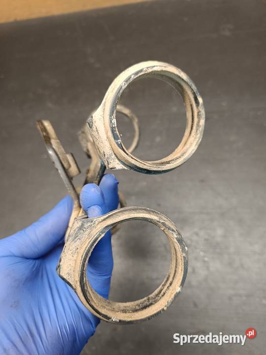 Mocowanie uchwyt owiewka lampa przód czacha Gołaczewy