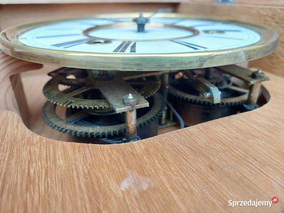 Stary zegar ścienny amerykański sprawny film Tczew