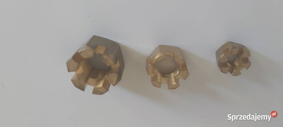 nakrętka zabezpieczająca śrubę silnik zaburtowy