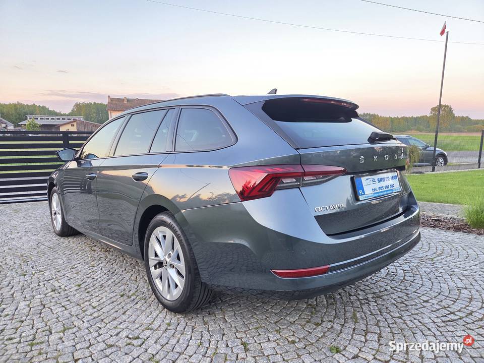 SKODA OCTAVIA IV AMBITION SalonPL 1WŁ 2021 XII asystent pasa ruchu Sieradz