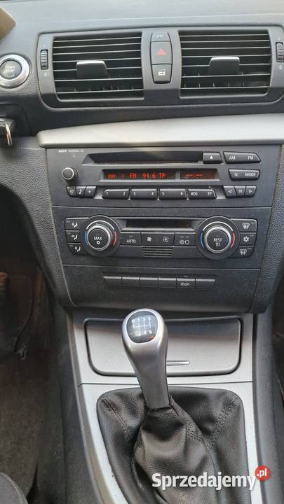 Sprzedam BMW e87 Rok produkcji 2009 Samochody osobowe Ryki