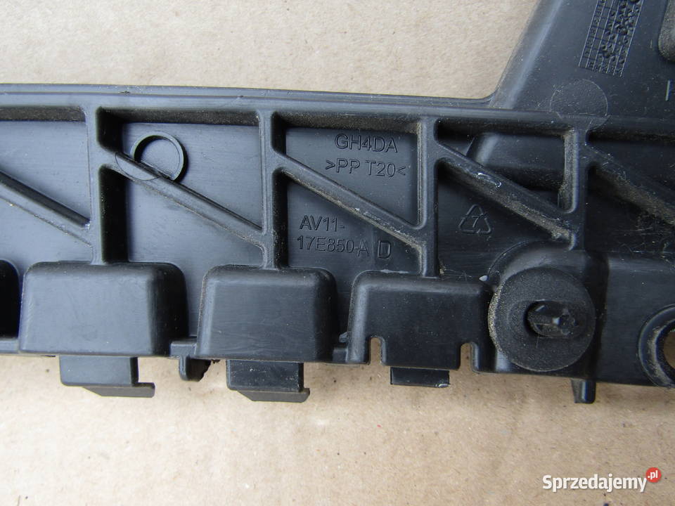 ŚLIZG ZDERZAKA TYŁ PRAWY FORD B AV1117E850AD łódzkie Mysłaków