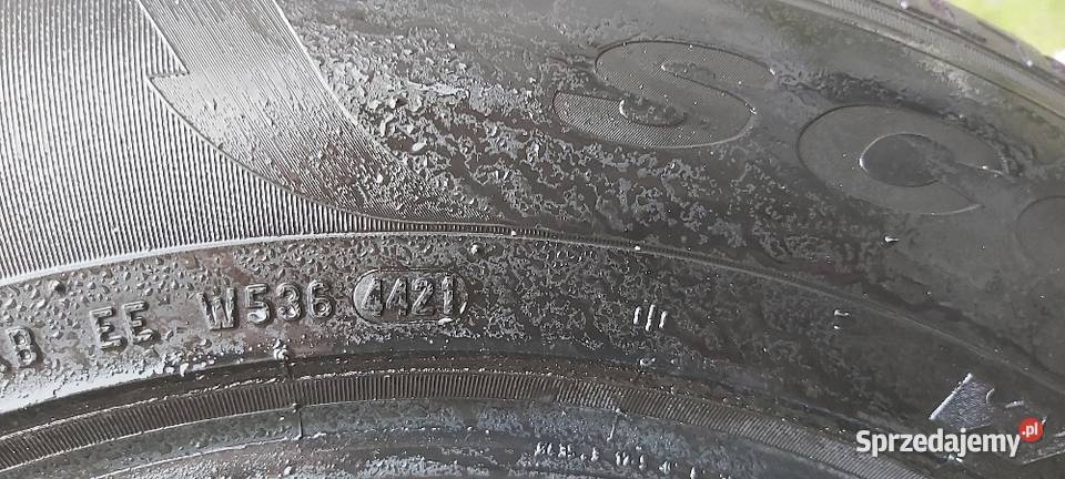 2 Opony zimowe 215x65x17 Pirelli Samochodowe Bydgoszcz sprzedam