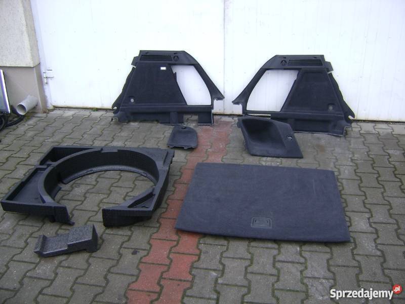 AUDI Q3 TAPICERKA BAGAŻNIKA BOCZEK SCHOWEK Nowy Dwór Gdański