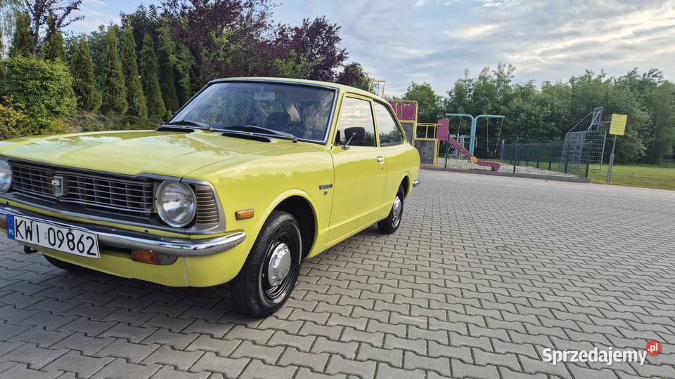 Toyota Corolla E Zabytek Stan Pierwszy manualna małopolskie Wieliczka