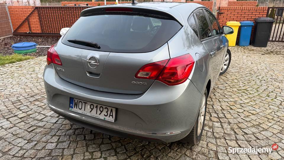 Opel Astra 2015 Diesel 16 Szary Zadbany Bogate Łódź