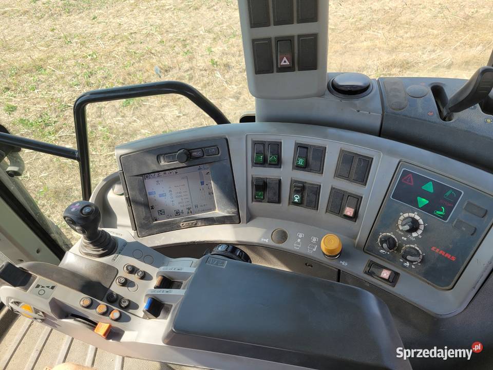 sprzedam CLAAS Axion 810 Przyłęczek