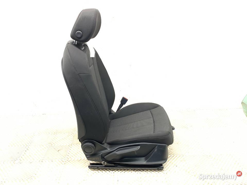 FOTEL PRAWY PRZÓD AUDI A4 B9 SedanLimuzyna osobowe