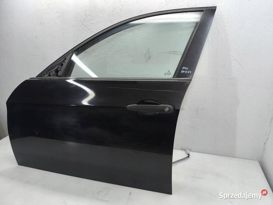 DRZWI LEWY PRZÓD BMW E90 20B 475