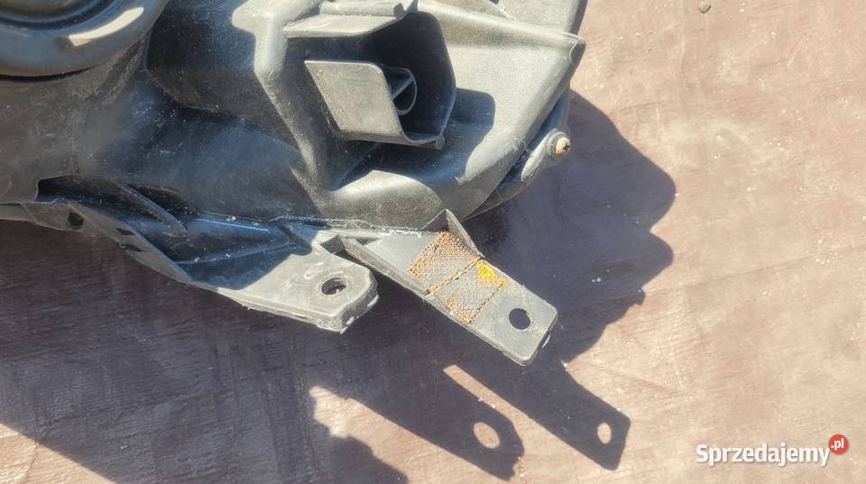 SUZUKI SX4 SX4 FIAT SEDICI LAMPA LEWA PRZÓD osobowe Ruda Śląska