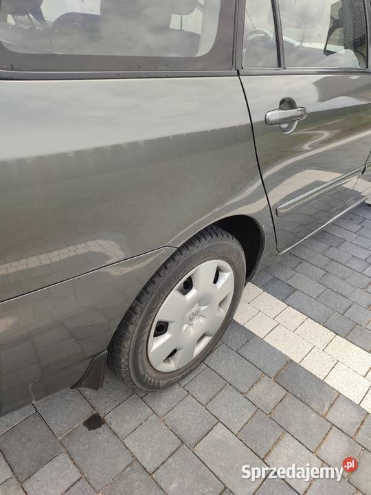 Toyota corolla 16 VVTi czysta benzyna sprawna nieuszkodzony