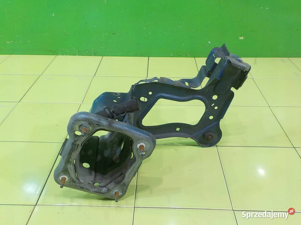 VOLVO C30 20 D 07r 2D podluznica lewa przod Suków