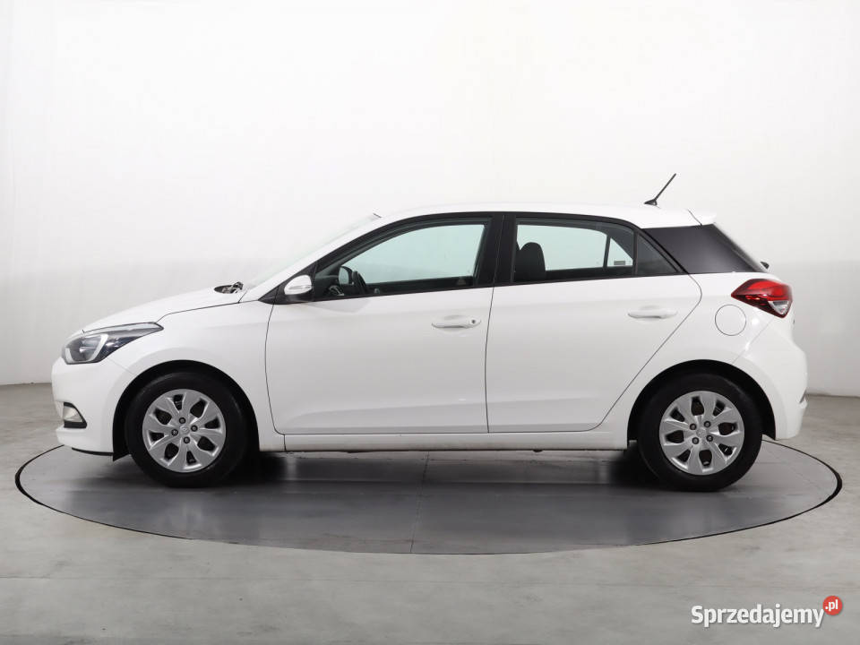 Hyundai i20 12 benzyna Katowice sprzedam