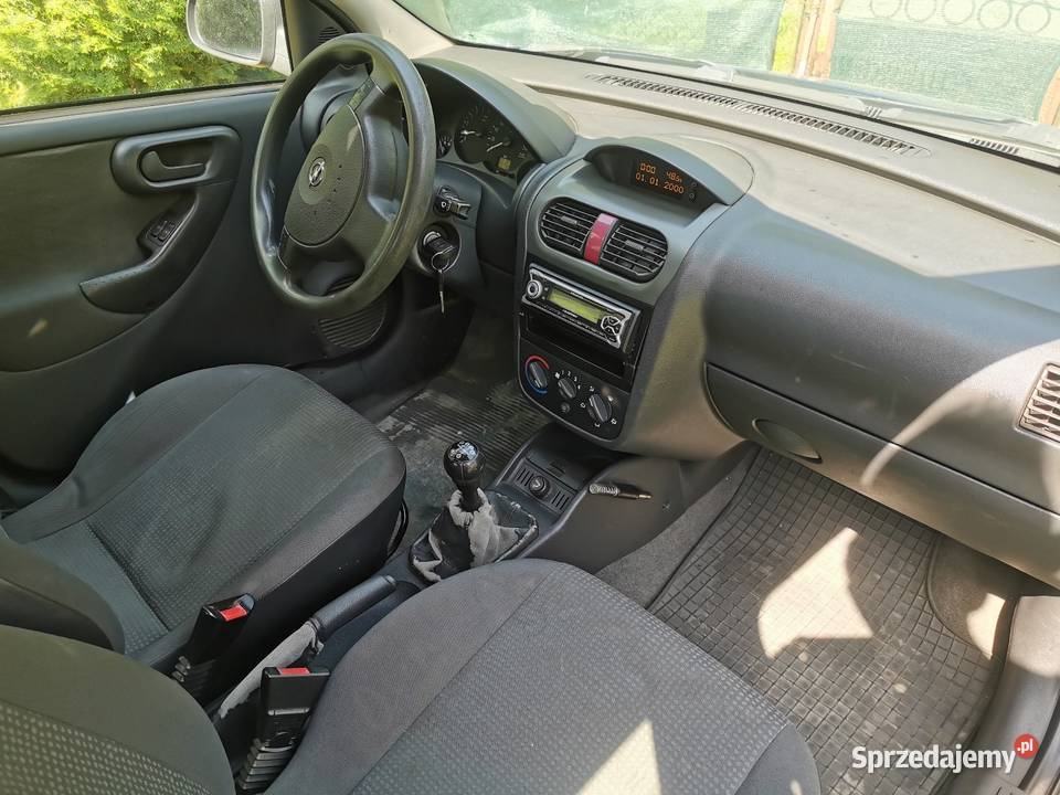 Opel Corsa C 5 drzwi benzyna immobilizer mazowieckie sprzedam