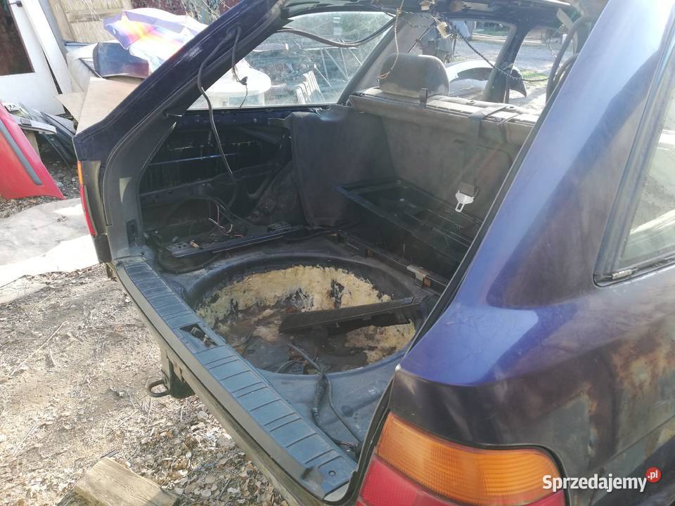 karoseria BMW E34 touringkombi Kielce