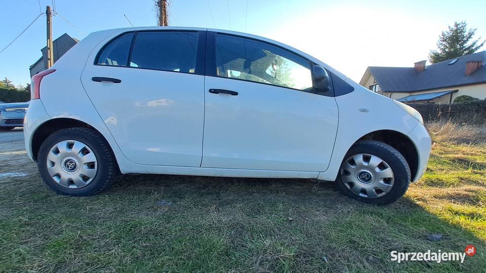 Toyota Yaris 10 klimatyzacja centralny zamek Grodzisk Mazowiecki