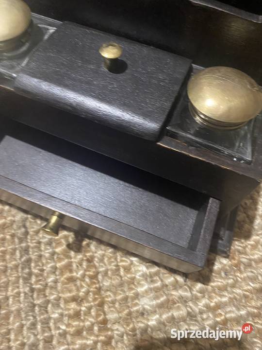 Organizer gazetnik drewniany indyjski stary Antyki małopolskie Gorlice