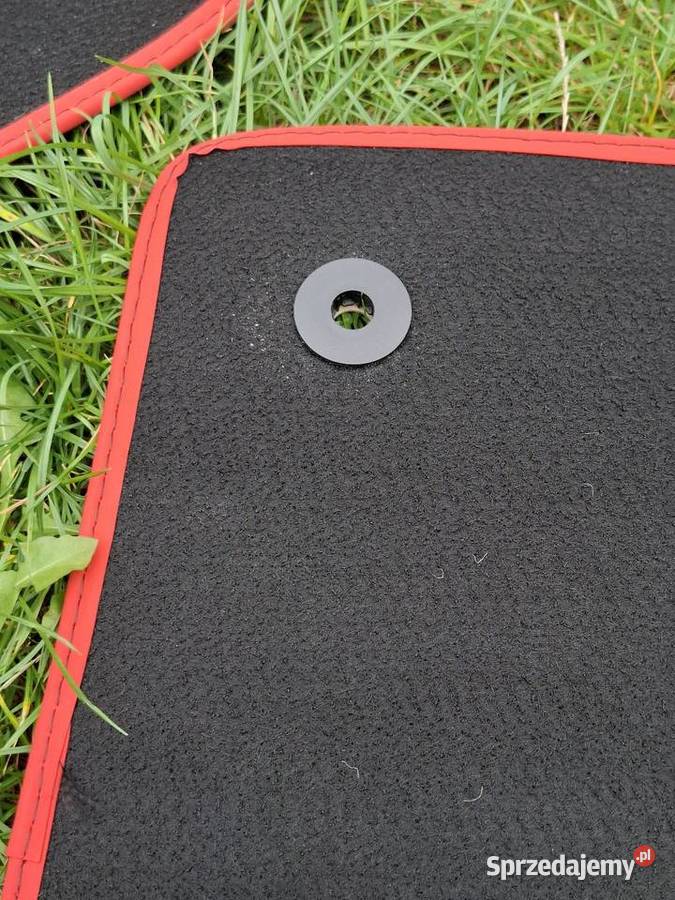 Beżowe dywaniki samochodowe welurowe z czerwoną Otwock