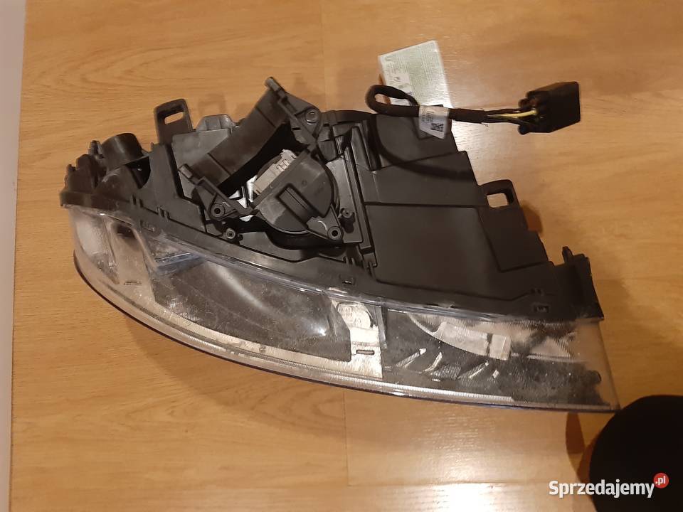 volvo s60 ii v60 lampa prawa lewa lift przednia Busko-Zdrój sprzedam