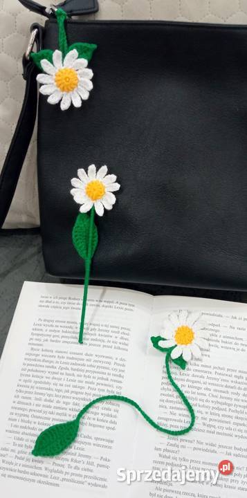 Stokrotki wykonane na szydełku Łask