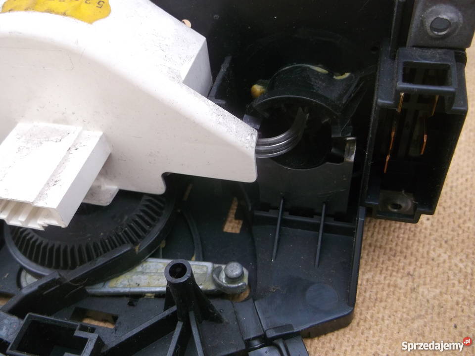 Panel klimatyzacji VW Golf III GTI Ogrzewanie, wentylacja i klimatyzacja Sobieska Wola Pierwsza