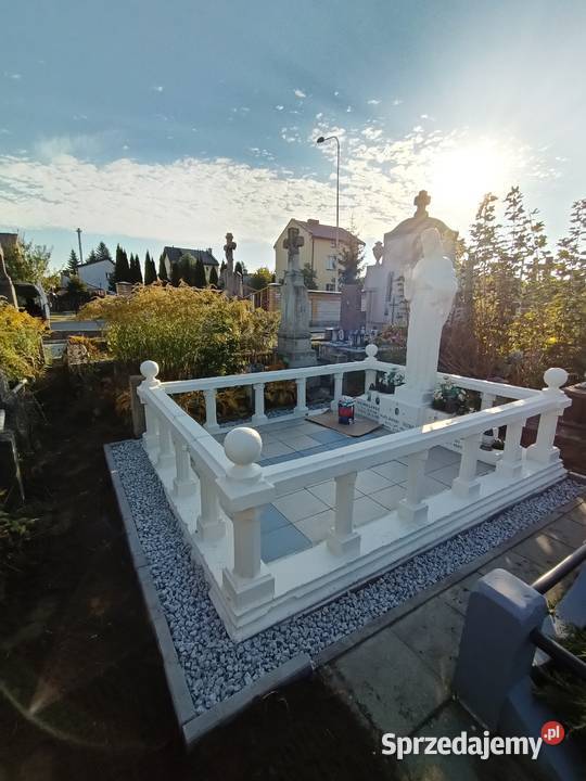 czyszczenie pomnikówsprzątanie grobów Białystok