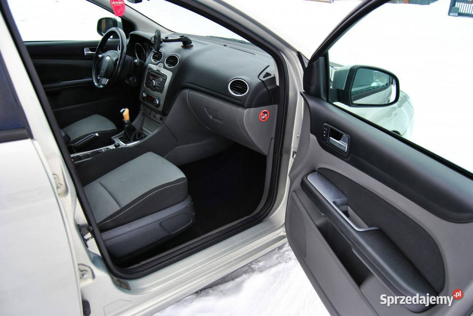 Ford Focus Zarejestrowany Opony zimowe Alu felgi Focus lubelskie Modliborzyce