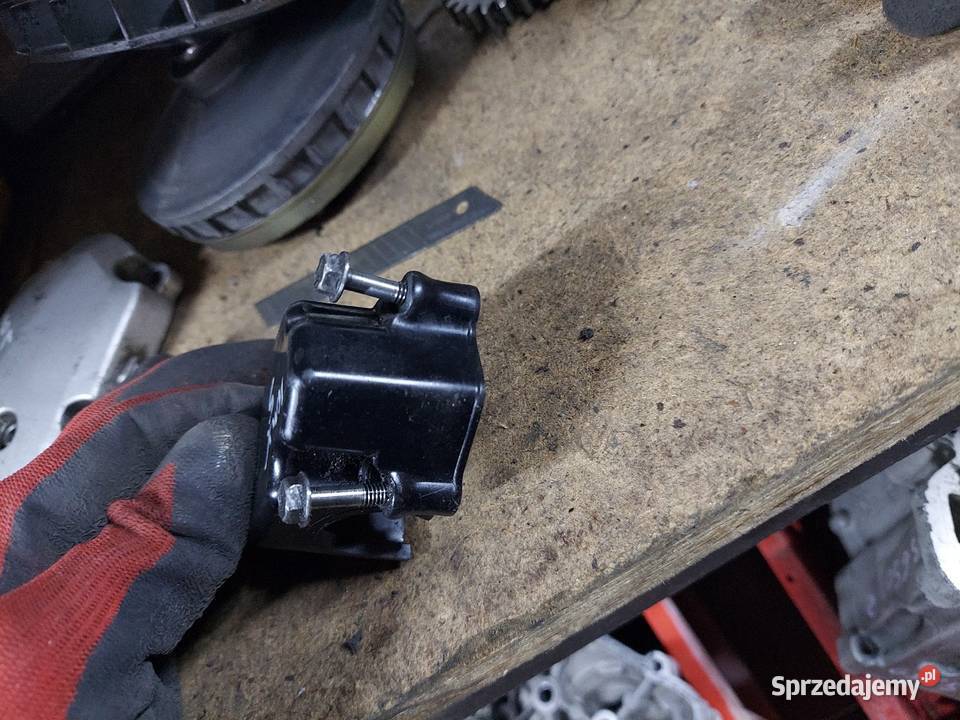 Kawasaki KMX 125 pokrywa zaworu mocy kips dekiel Części i akcesoria motocyklowe dolnośląskie Jelenia Góra