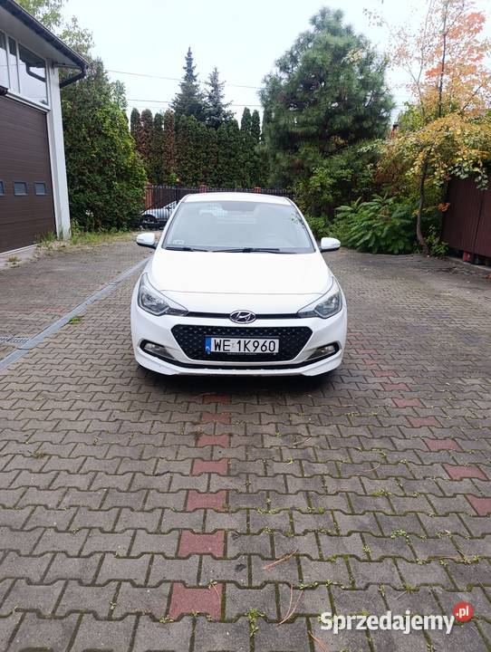 Hyundai i 20 z gazem uszkodzony Warszawa sprzedam